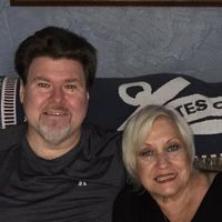 Barb N Arthur's profile image