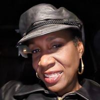 LaRae Hens Bryant's profile image