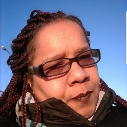Frances Bones's profile image