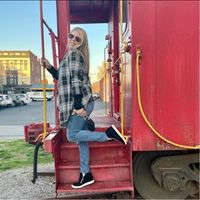 Allison Beck Ray's profile image