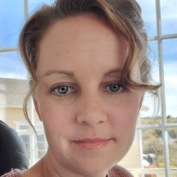 Stacey Wallace's profile image
