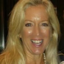 Debbie's profile image
