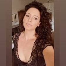 Paraskevi's profile image