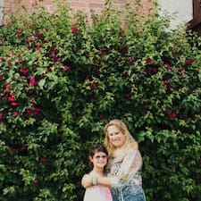 Kathy's profile image