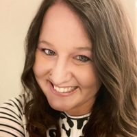 Dezi Lou's profile image