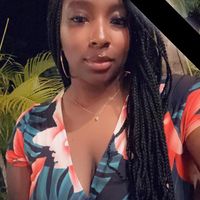 Oshela Hall's profile image