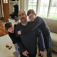 Travis Lott's profile image