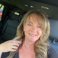 Shelly Hammons's profile image