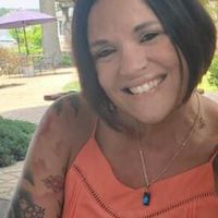 Holly Hschrec's profile image