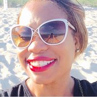 Nicole Giles's profile image