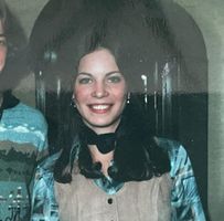 Beth Casey's profile image