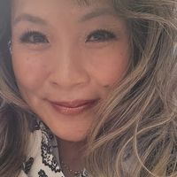 Rebecca Knox's profile image