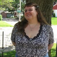 Shannon Knudson's profile image