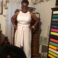 Stephanie Levins's profile image