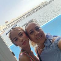 Edna Luna's profile image