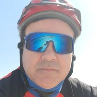 Jose Flores's profile image