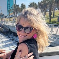 Kim Warner's profile image