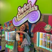 Amanda Stratton's profile image