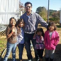 Teresa Flores's profile image