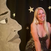 Kylie Louise's profile image