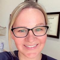 Candy Velez's profile image