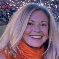 Dee Waller's profile image