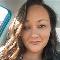 Caitlyn Demoss's profile image