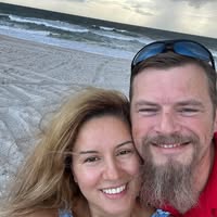 Tom E Jenny Hinson's profile image