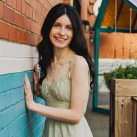 Laura Thomas's profile image