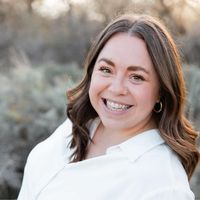 Megan Story Chavez's profile image