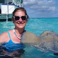 DeeLayne Faraca's profile image