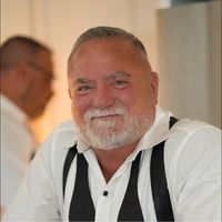 Mark Chupik's profile image