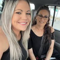 Debbie Thompson's profile image