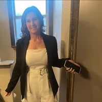 Rebecca Miller's profile image