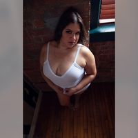 Anahis Flores's profile image