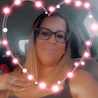 Yeli Flores's profile image