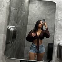 Emily Castillo's profile image