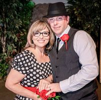 Dawn Moore's profile image