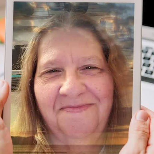 Linda Jones's profile image