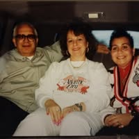 Deb Deb's profile image