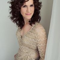 Rowena Field's profile image