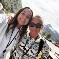 Deanna Thomas's profile image