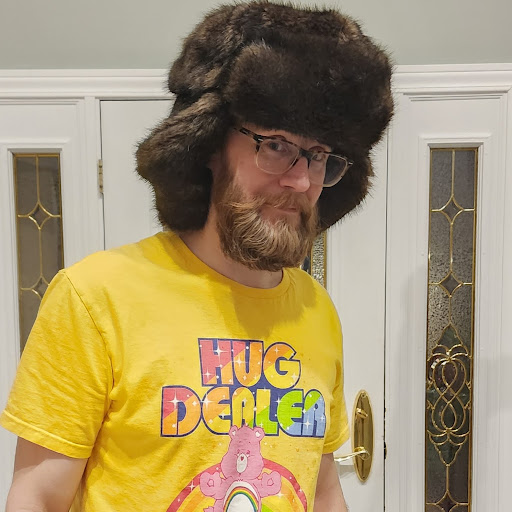 T R's profile image