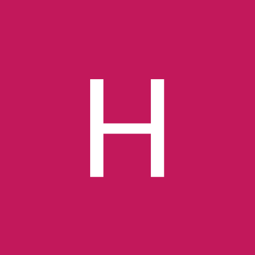 Holly Wood's profile image