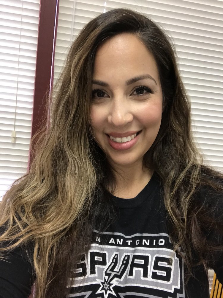 Lucinda C.'s profile image