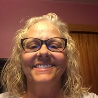 Lori Stout's profile image