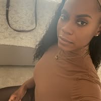 LyAnne Ross's profile image