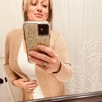 Rachelle Burt Ewing's profile image