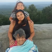 Rosemarie Nunez's profile image