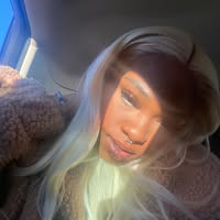 Simone Barnes's profile image